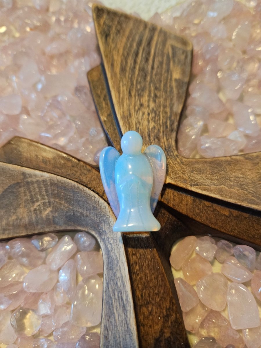 Rosenquarz - Herz mit kunstvollem Kreuz | Symbol für Liebe & Harmonie - Rosenquarz - Herz - Seelenblitz