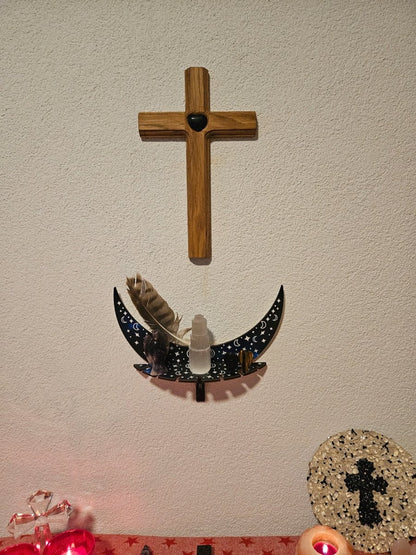 Handgefertigtes Eichenholzkreuz mit Turmalin - Herz – Schutz & Heilung - Kreuz mit Edelsteinen - Seelenblitz